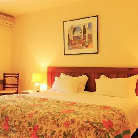 Hotel De Gigaro 3*